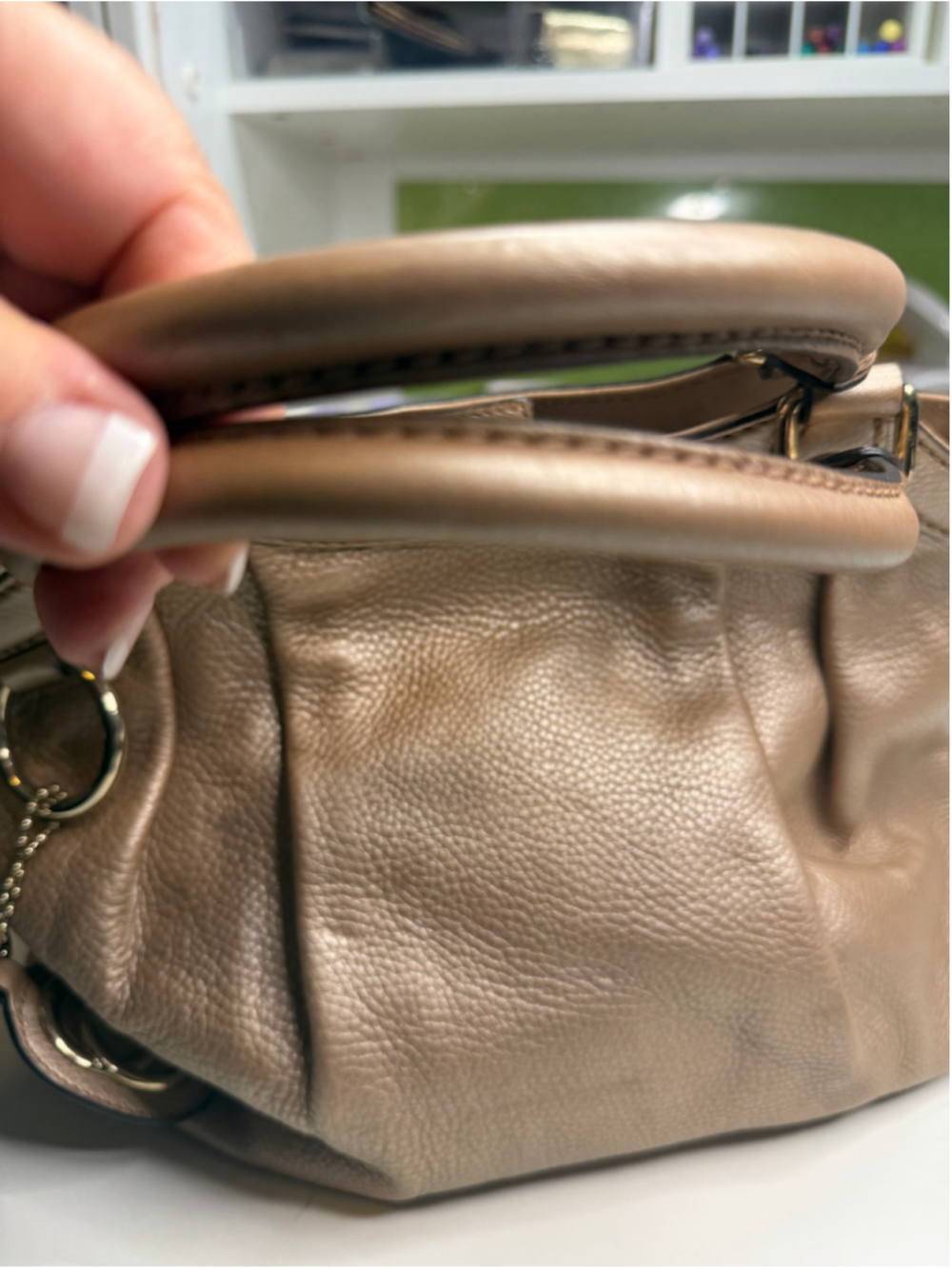 Women's Gucci Leather Satchel Handbag One Size Gold - Picture 8 of 12